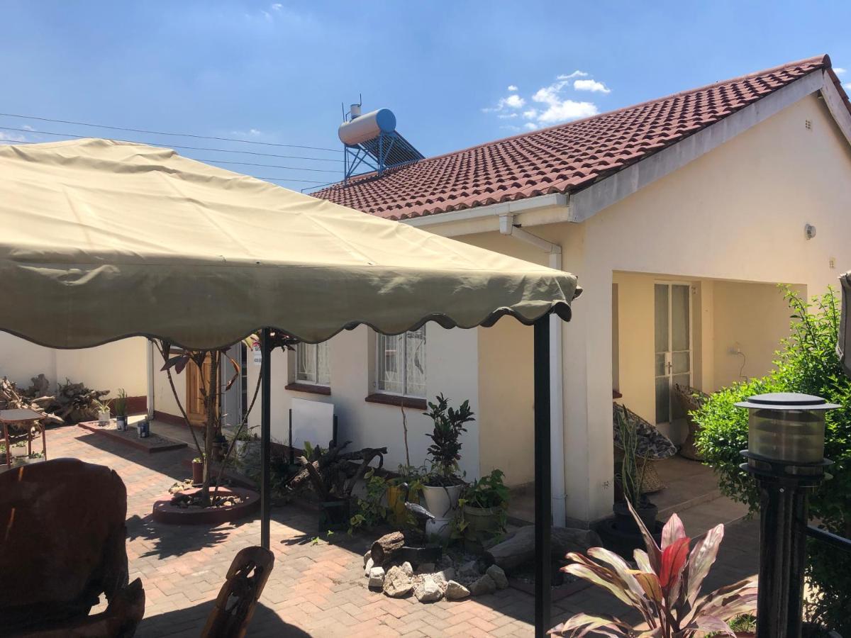 Kwampofu Guest House Harare Kültér fotó