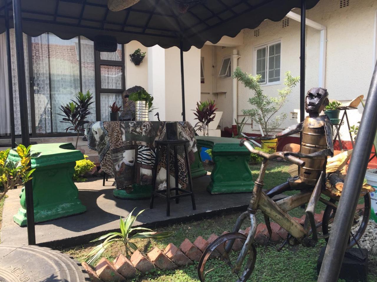 Kwampofu Guest House Harare Kültér fotó
